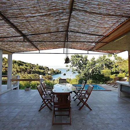 Nyaraló House Nova Gornje Selo